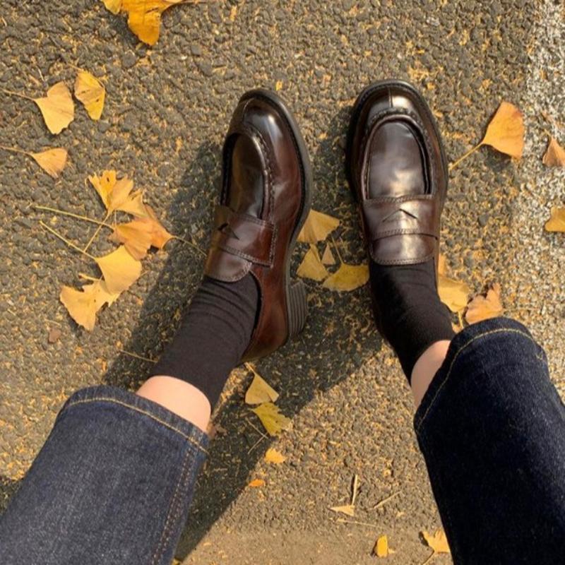 

Autumn Women s Leather Loafers British Style Casual Shoes Brown Slip-on Comfortable Soft Sole Fashion Flats for Ladies 40 коричневий