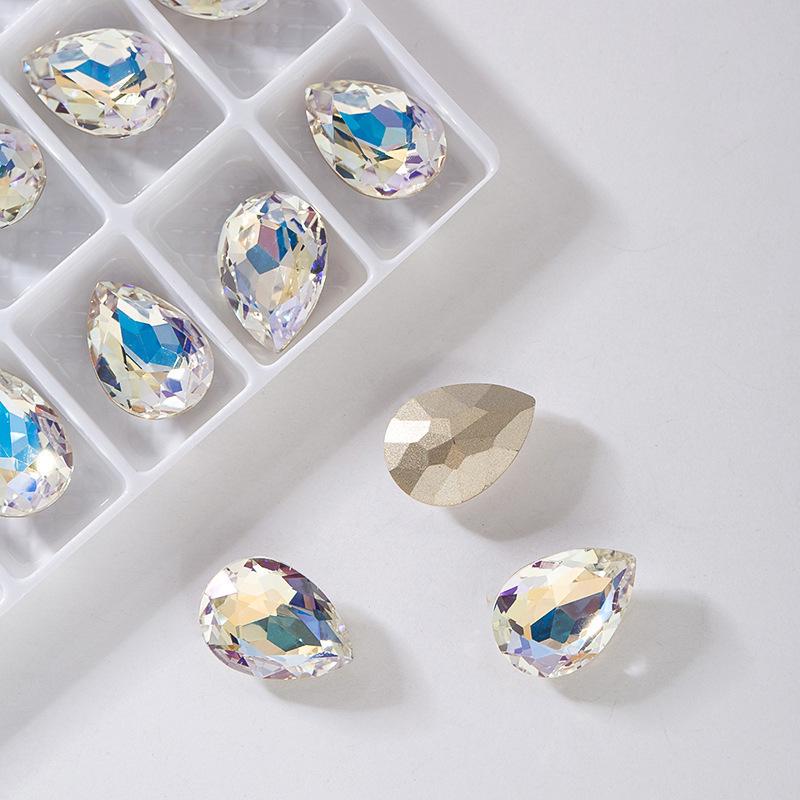 

Iridescent K9 Crystal Glass Teardrop Heart and Rock Candy Asymmetrical Rhinestones for Nail Art. K9-10*14 teardrop