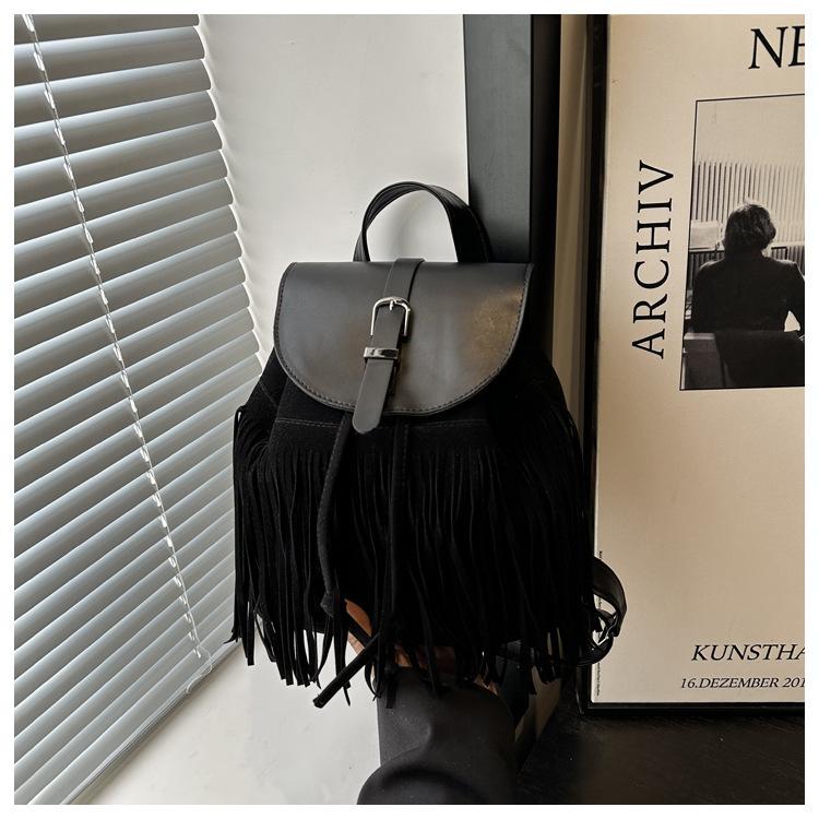 Autumn and Winter New Backpack Bohemian Niche Backpack Fringed Bag Commuter Backpack Literary Women's Bag Retro Trend