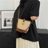 Good quality new splicing straw woven bag women's fashion shoulder crossbody woven bag
