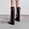 Nové zimní vysoce kvalitní dámské boty Módní špičatá jednobarevná přezka Rukávy na silném podpatku Dámské vysoké boty