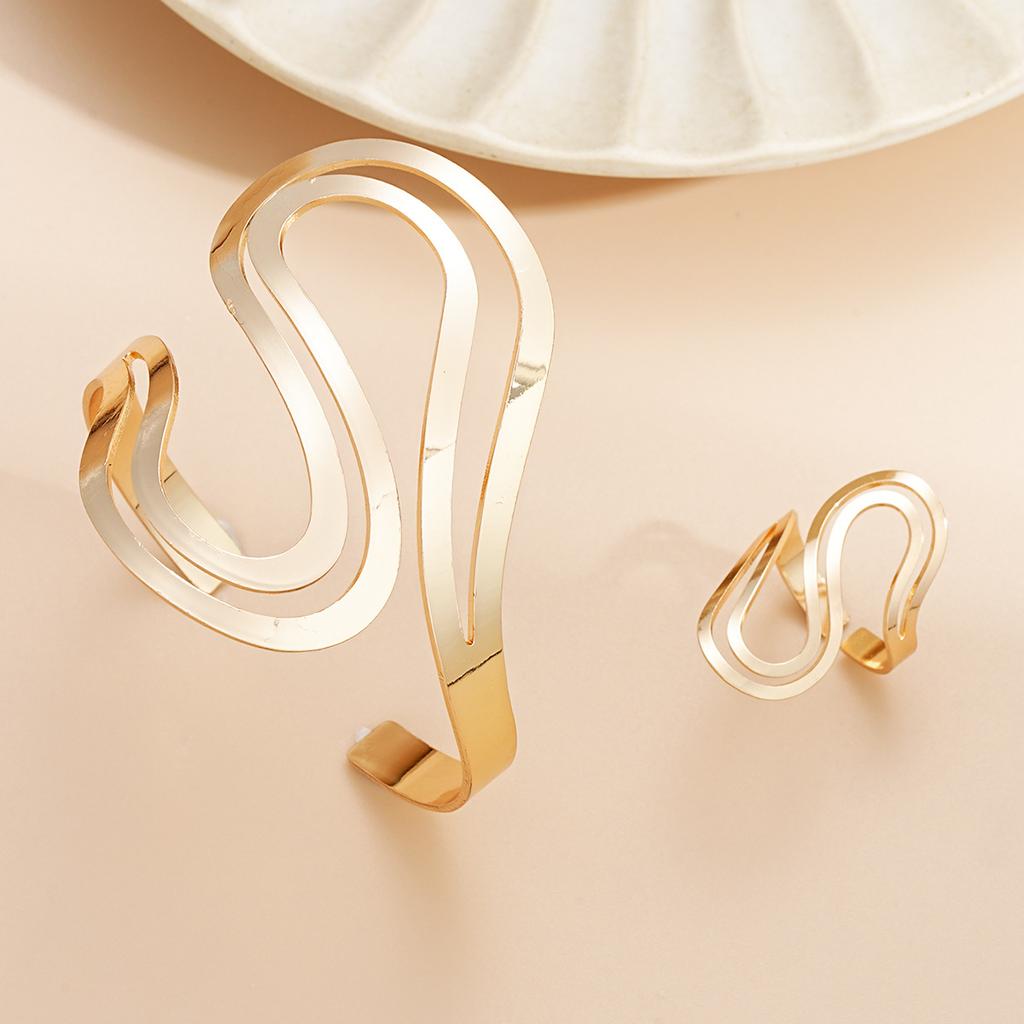 Minimalist 2PCS Gold-plated Snake Shaped Bracelet Bangles for Women Fashion Metal Girls Geometric Ring Jewelry Sets