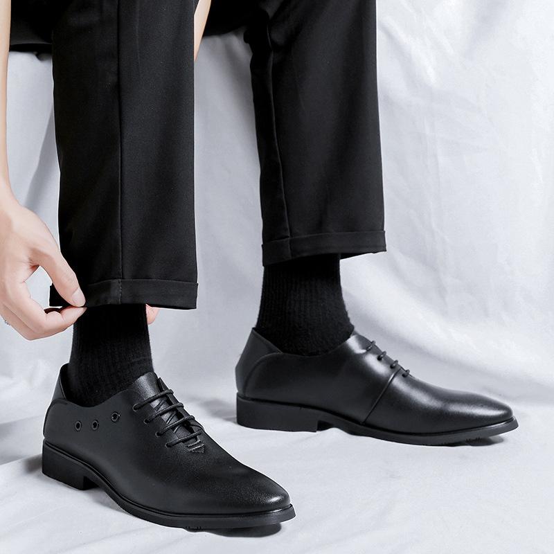 2025 new lace-up leather shoes men's soft sole breathable fashion trend men's shoes Korean version business dress leather shoes 8061-R