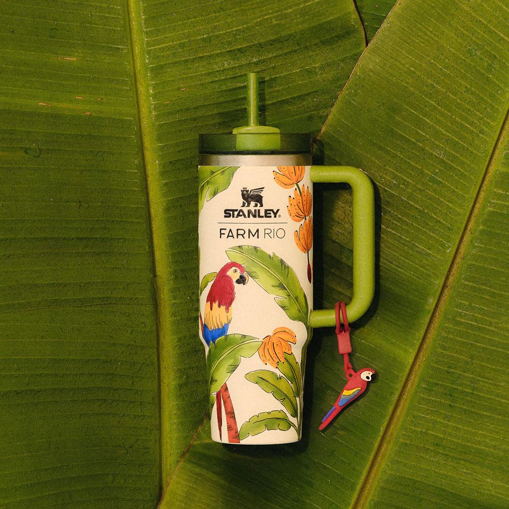 STANLEY Quencher H2.0 FlowState Tumbler 887ml Tropical Destiny  – FARM Rio Collaboration Limited Edition