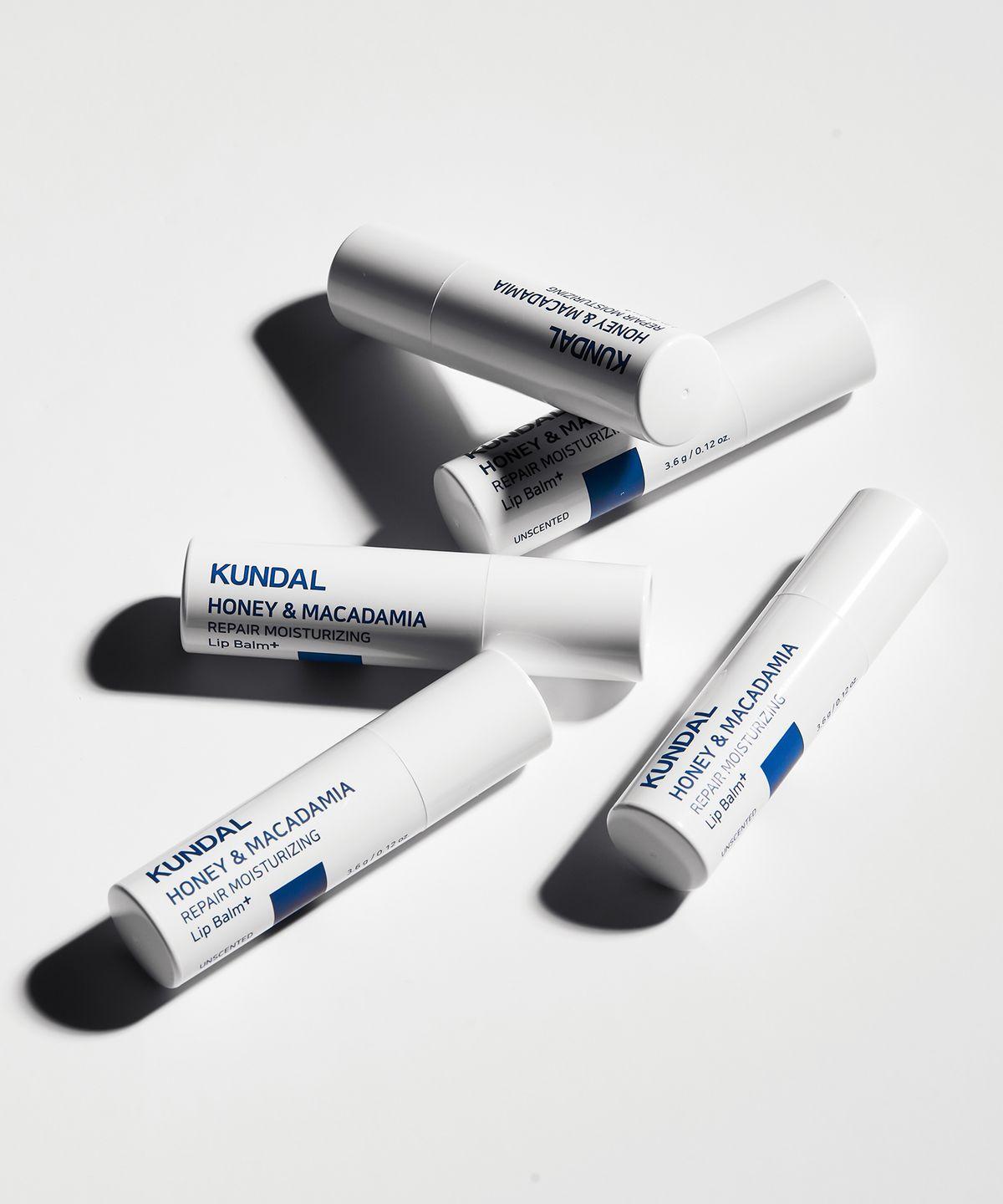 Honey & Macadamia Repair Lip Balm Unscented 3.6g 3-Piece Set