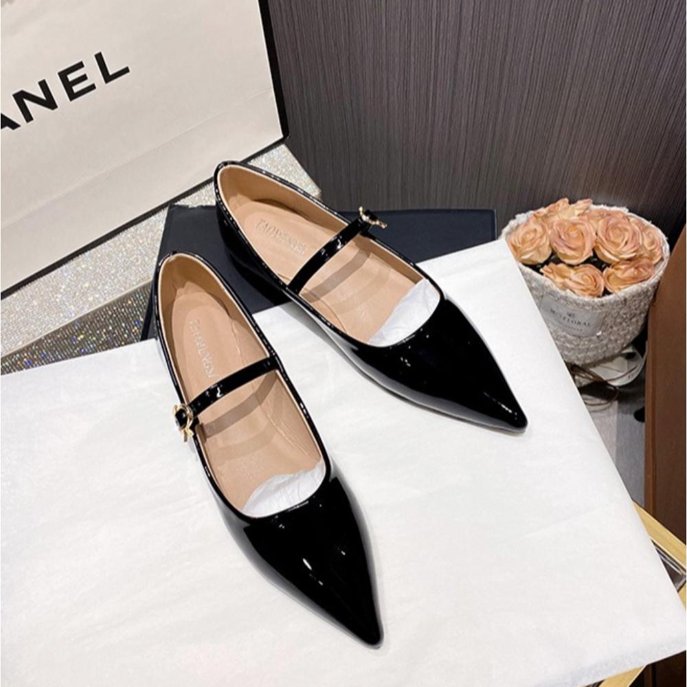 Fashion Flat Shoes for Women Summer Pointed Straight with Shallow Mouth Mary Jane Women's Pumps Patent Leather Flat Shoes for Womens