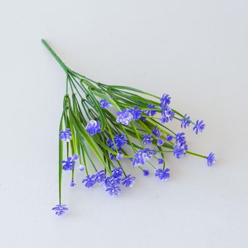 

5pcs Simulated Flowers Plastic Spring Camellia Bouquet Wedding Decorative Artificial Small Rose Gypsophila Auditorium Decoration фіолетовий
