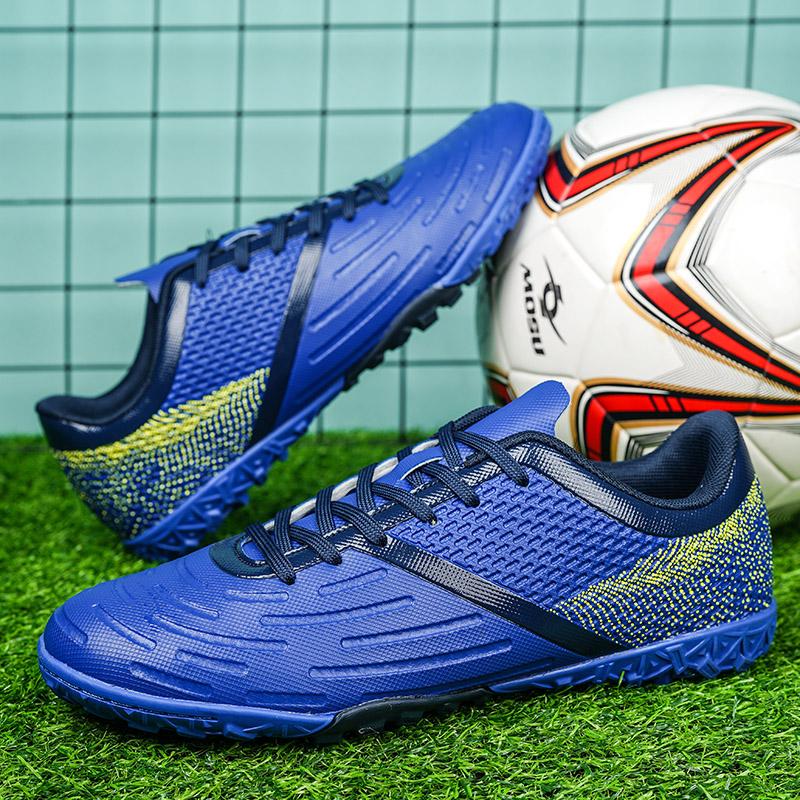 Soccer Shoes Women’s Sneakers Boys' Football Boots School Student Shoes Girls' Football Boots Couple Men Lightweight Sneakers Plus Size 36-45