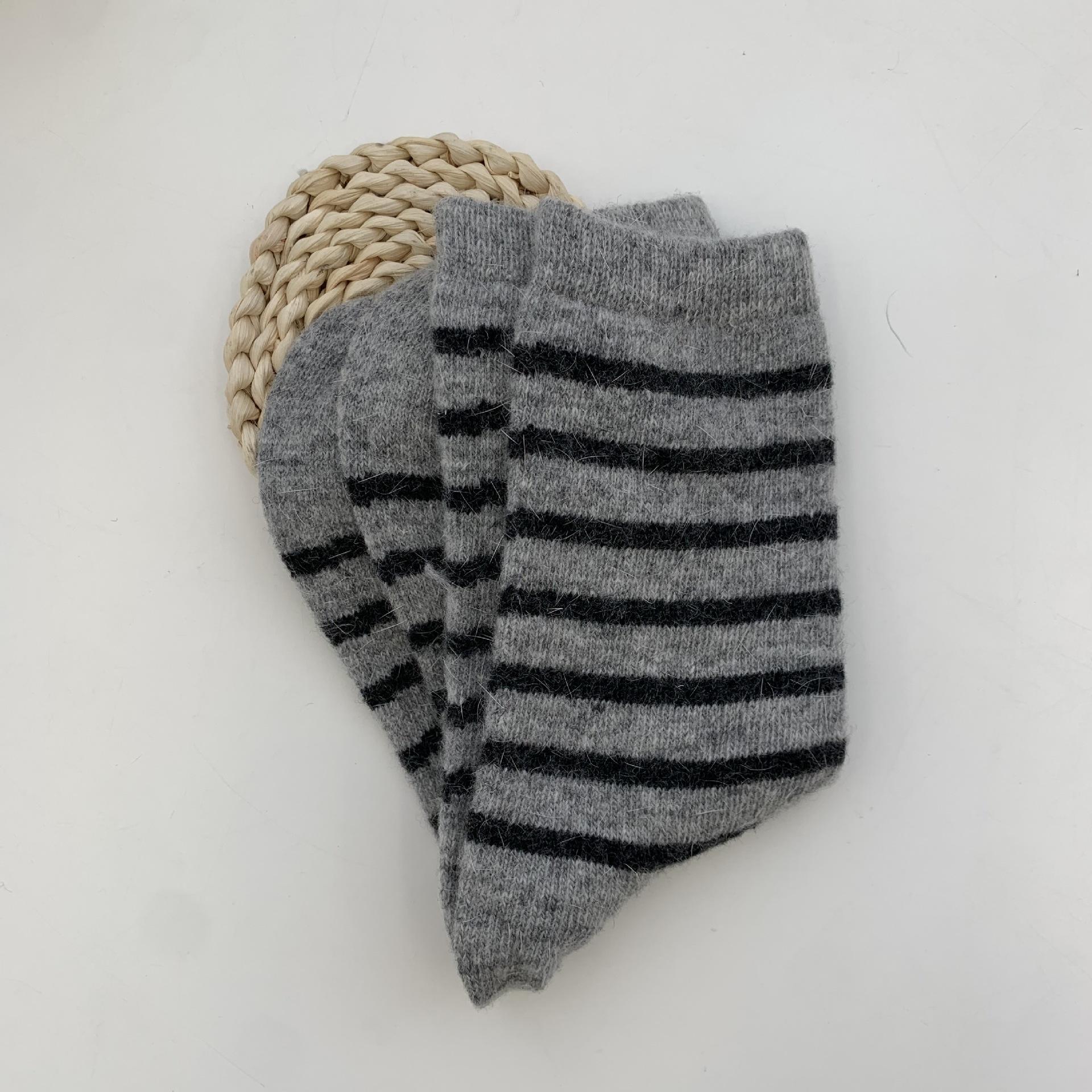 

Женские носки из 20% кроличьей шерсти, повседневные, полосатые, кашемировые, шерстяные, длинные, женские, зимние, толстые, теплые, уличные, термоноски, подарки EUR 34-39