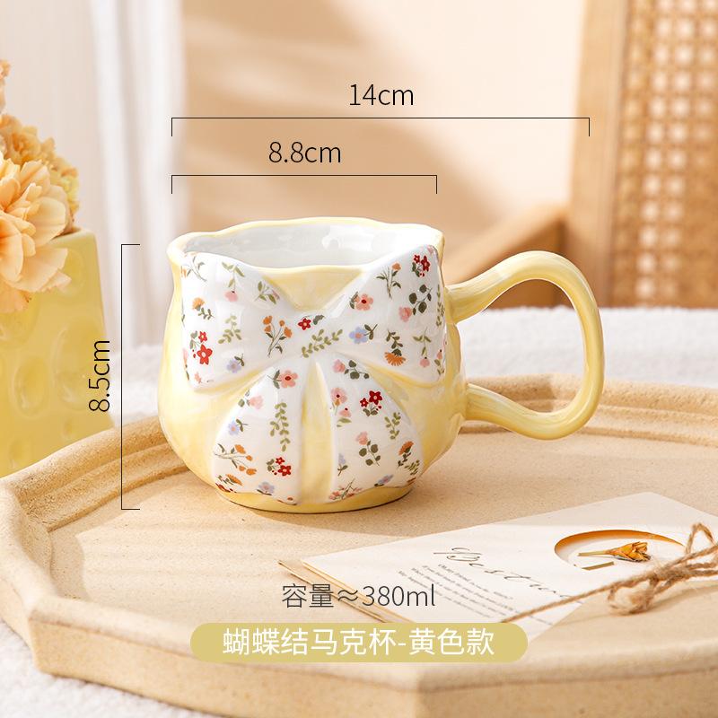 Oryginalny Styl, Małe Świeże I Wykwintne Dziewczęce Serce, Mała Kokardka w Kwiatki, Wysokiej Wartości Filiżanka do Kawy