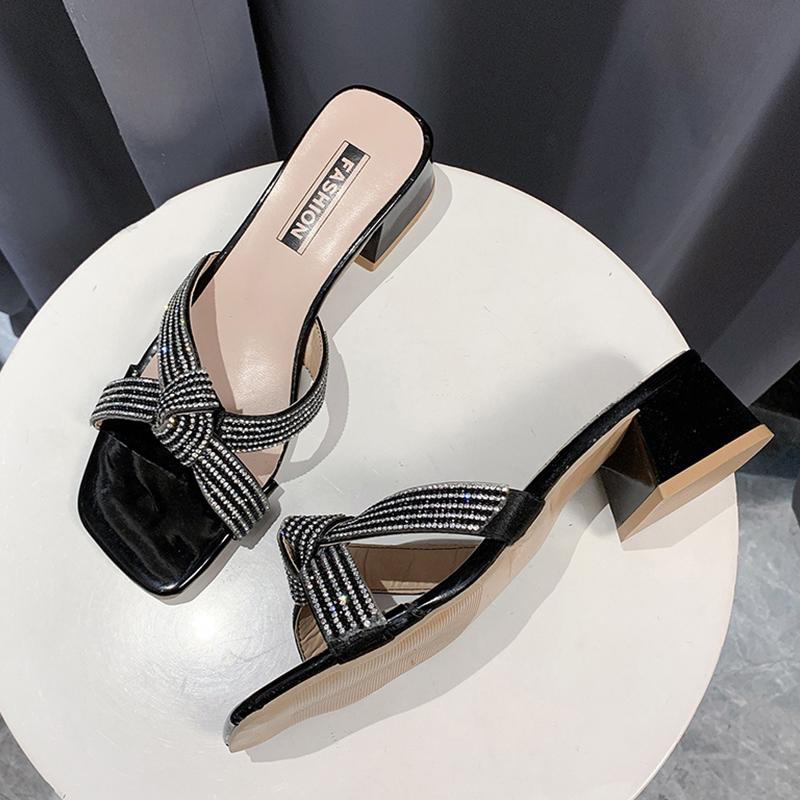 Designer Women Chunky Slippers Crystal Fad Low Heels Shoes Ladies Sandals  Spring Summer New Casual Flip -Flops Women Slides