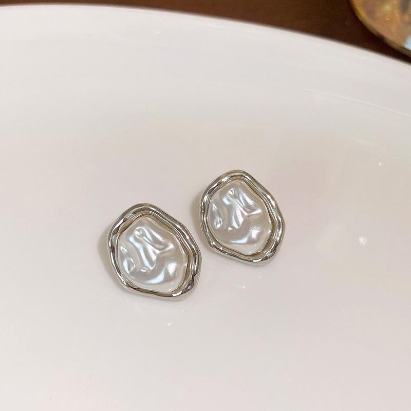 

Геометрические нерегулярные круглые металлические жемчужные серьги для женщин минималистский стиль индивидуальные серьги модные ювелирные изделия подарок серебряный