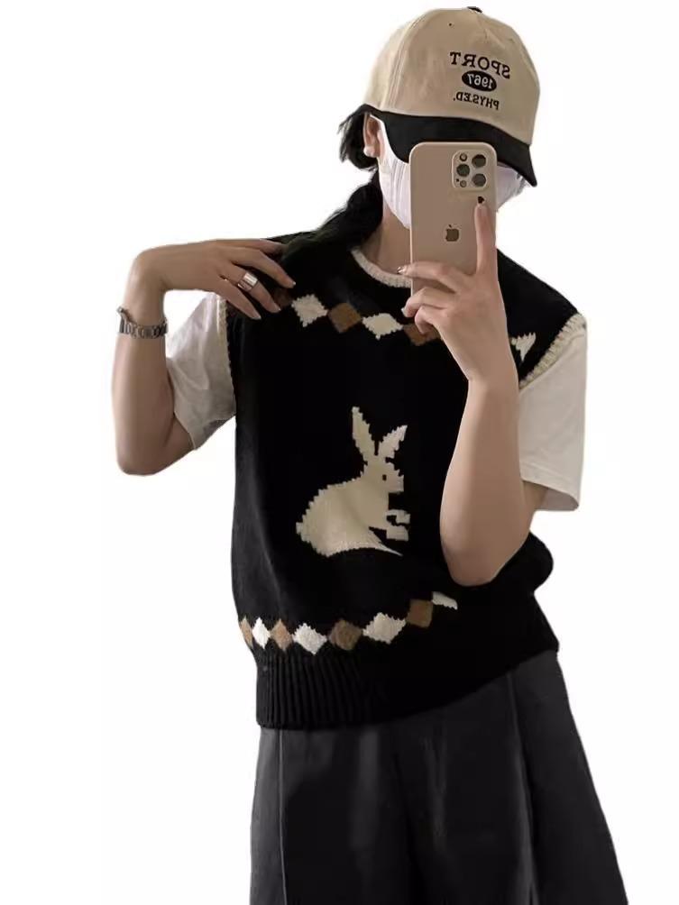 Women's Japanese Retro Diamond Rabbit Knit Vest - College Style Cardigan for Spring & Autumn