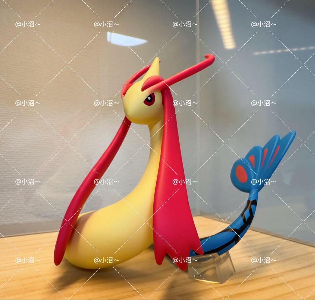 [USED] Bandai Pokemon Scale World Milotic