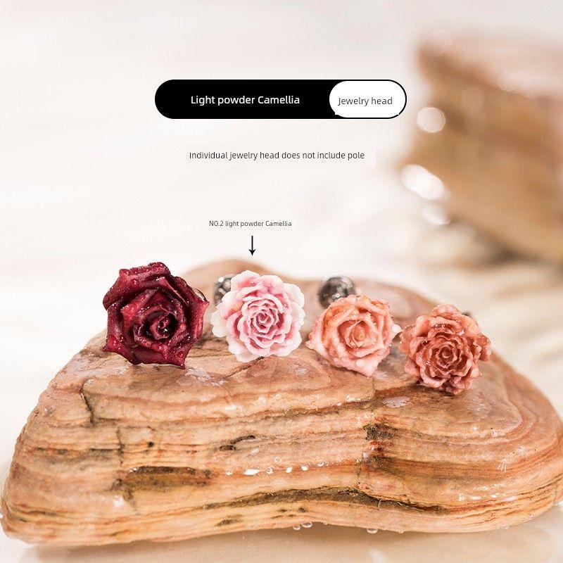

Unique and Beautiful Rose Earrings Suitable for Spring Ear Studs Titanium Alloy Camellia Otica Ear Ear Bone Pin Ear-Caring Light powder Camellia ornament head (single pack)