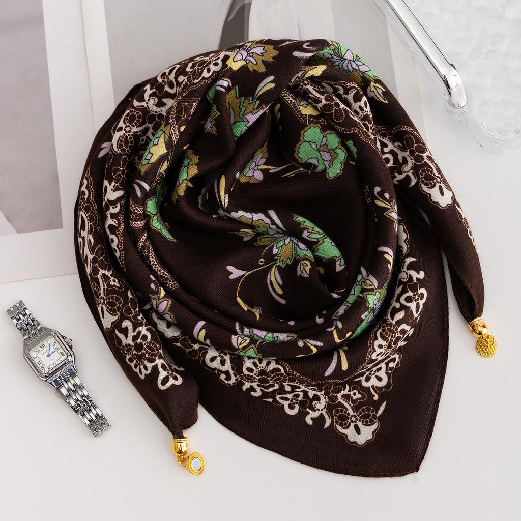 Winter Warm Scarves, Shawls, Classic Plaid Straps, Cardigans, And Warm Blankets For External Use