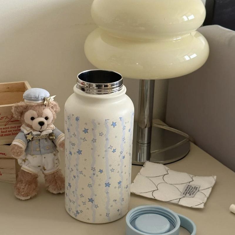 Portable thermos cup Large capacity water cup Stainless steel portable accompanying milk coffee cup