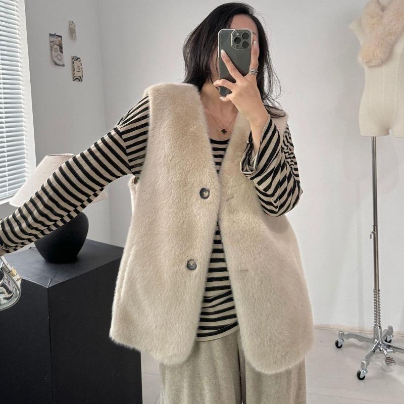 Autumn and winter Mao Mao jacket vest new fur vest fashion imitation mink short vest Mao Mao jacket