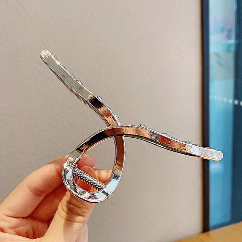 Women Fashion Gold Hollow Geometric Hair Claw Retro Hair Clips Barrette Hair Crab Hair Clips Headband Hairpin Hair Accessories