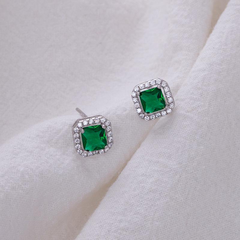 

Серьги Banyan Tree S925 Silver Retro с квадратными изумрудами и бриллиантами: Женские роскошные зеленые серьги ES1980 белого золота