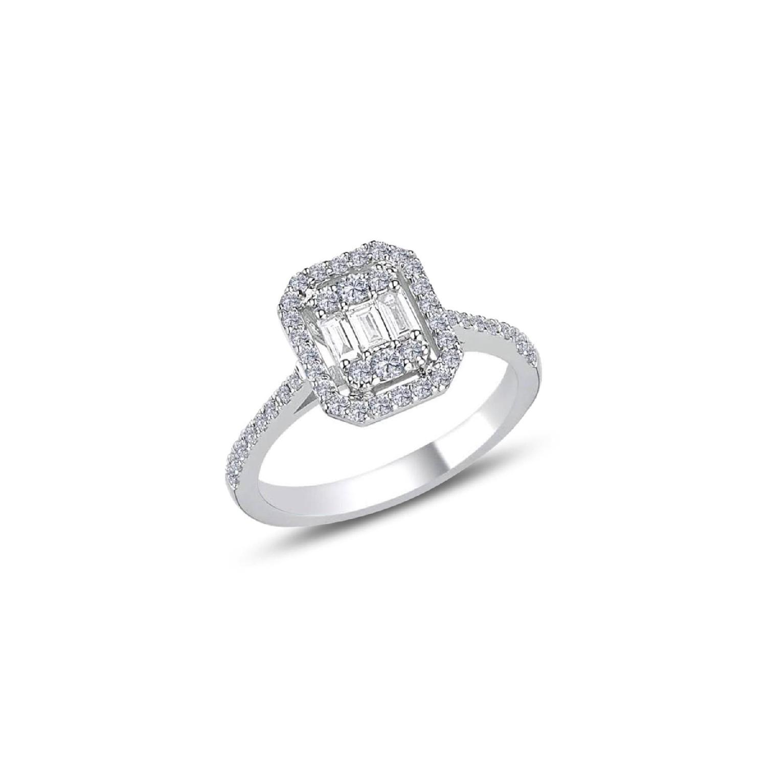 

Серебряное кольцо с родиевым полосатым камнем-багетом 20