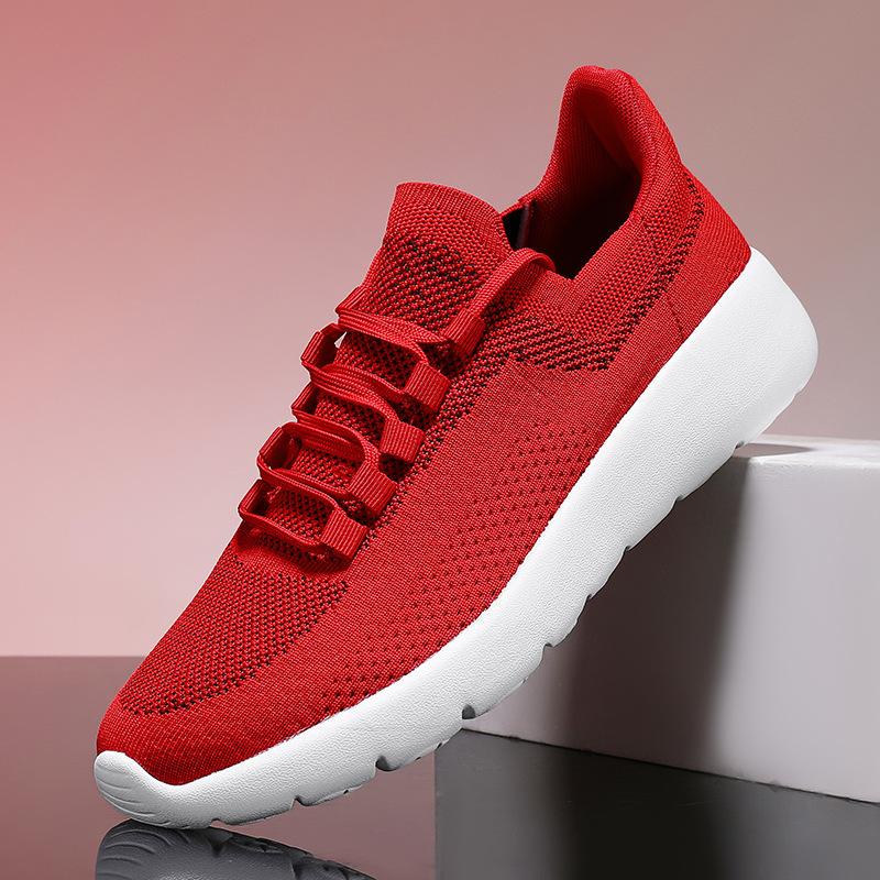 

Lace-up fly-woven sneakers for men and women outdoor breathable and lightweight couple running shoes high elastic thick-soled mesh shoes 46 красный