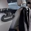 BN-B05-1C Praktický věšák na kabáty šetřící prostor ABS Universal