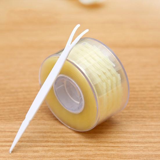 600Pcs Waterproof Invisible Double Eyelid Adhesive Stickers Tape Makeup Tool