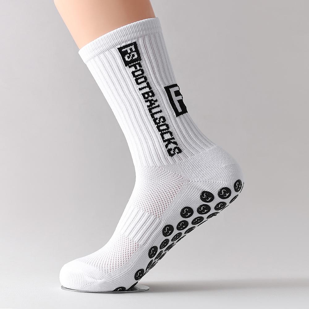 Anti-Rutsch Sportsocken für Herren: Nylon mit Punkten für Fußball, Laufen, Fitness und Yoga.