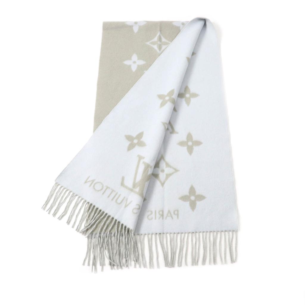 Great LOUIS VUITTON Stall Escalp Reykjavik Gray light blue cashmere M70462 Used