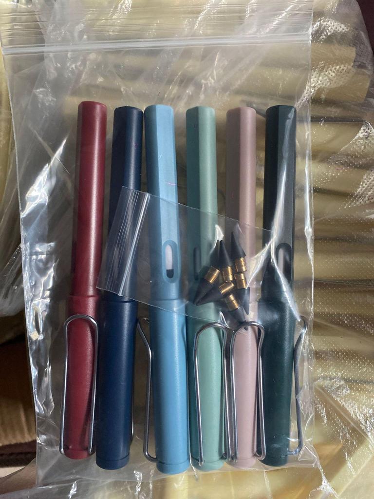 Ebedi Siyah Kalem: Bileyici veya Mürekkep Gerektirmez, Öğrenciler ve Çocuklar için Kırılmaya Dayanıklı HB