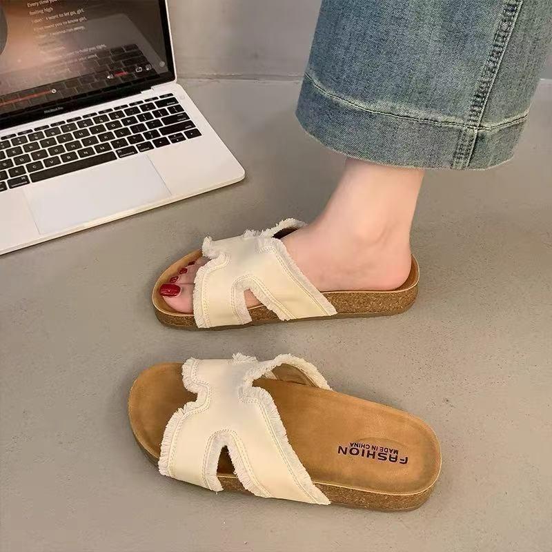 Anti-slip Women s Shoes - New Style Soft-soled Beach Sandals and Slippers 35