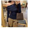 2026 Autumn Off-Shoulder Long-Sleeve Korean Style T-shirt for Women - Simple and Elegant