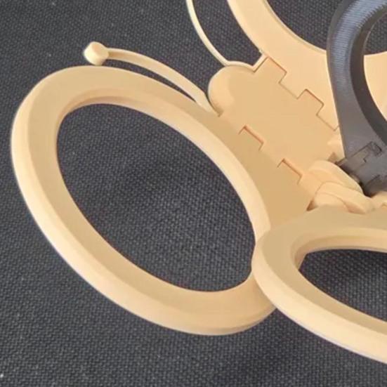 Folding Cup Holder 4-Cup Butterfly Tray Drinks Carrier Multi-Size Portable Beverage Holder for Festivals Sports Camping