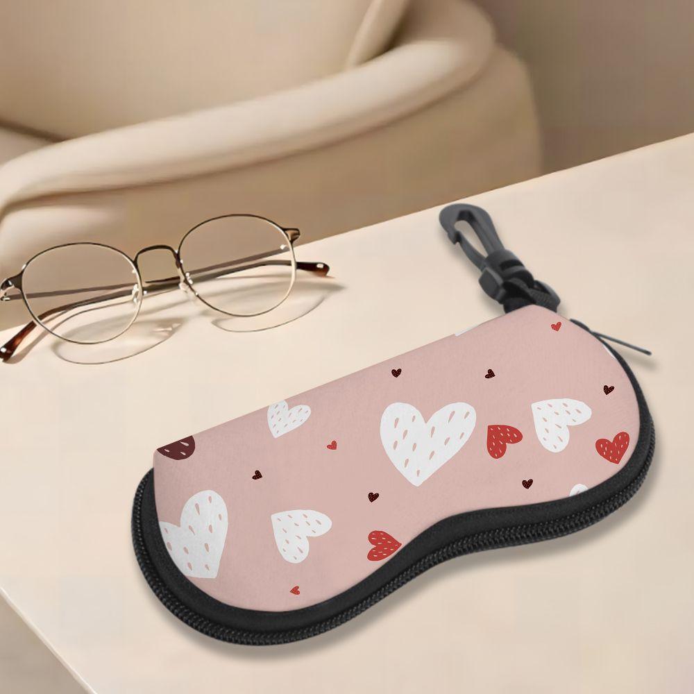 Cute Hearts Pattern Soft Fabric Sunglasses Case, Portable Lightweight Eyewear Pouch, Protective Glasses Bag for Women Girls Travel Daily Use