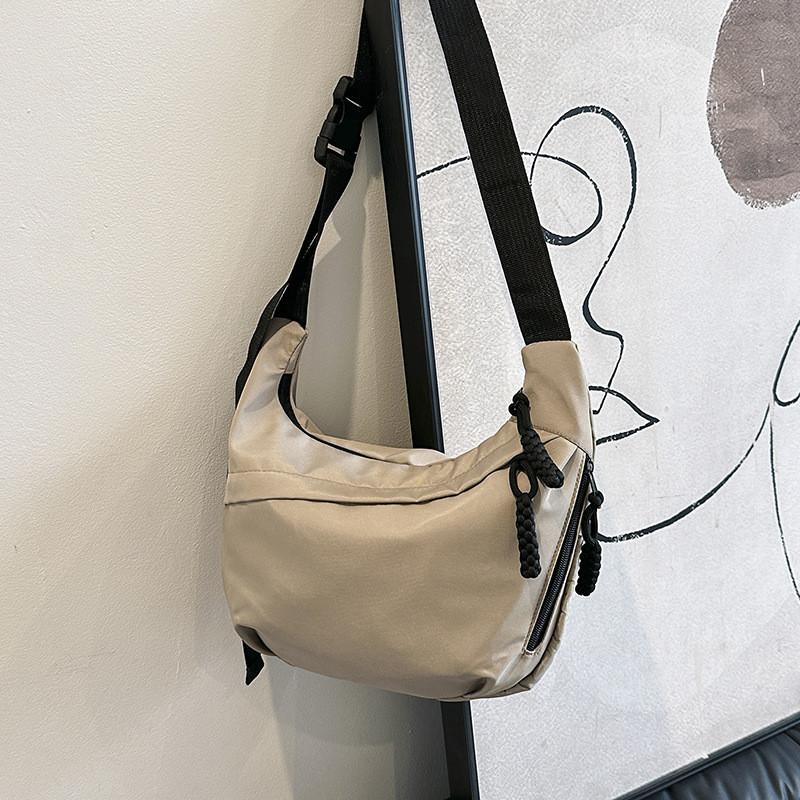 Stylish Korean Casual Shoulder Bag Large Capacity Fashion Sling Bag For Women