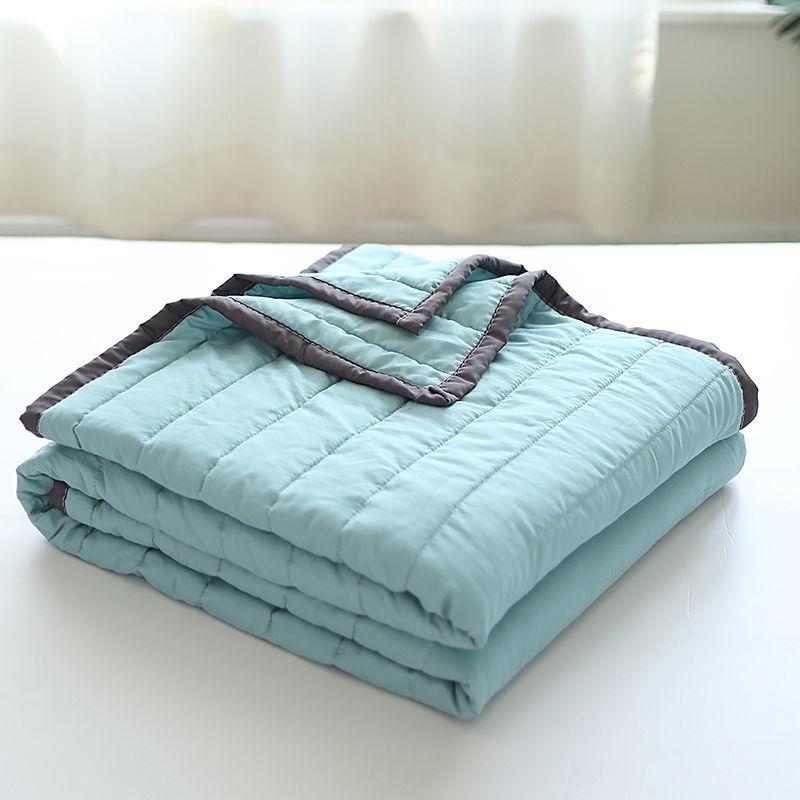 Cooling Blankets Smooth Air Condition Comforter Lightweight Summer Quilt with Double Side Cold Cooling Fabric