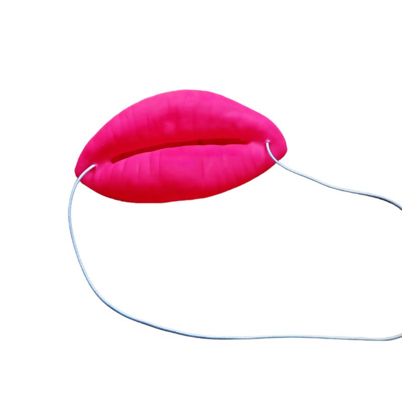 Realistic Red Lips Sausage Joke Prop for Funny Party Cosplay Halloween Gag Thick Novelty Accessory for Photo Booth