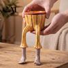 Fioriera Decorativa Seduta a Forma Umana in Resina, Fioriera Creativa con Gambe, Gambuta per Vaso Pianta Piccola da Interno, Succulente e Piante da Casa