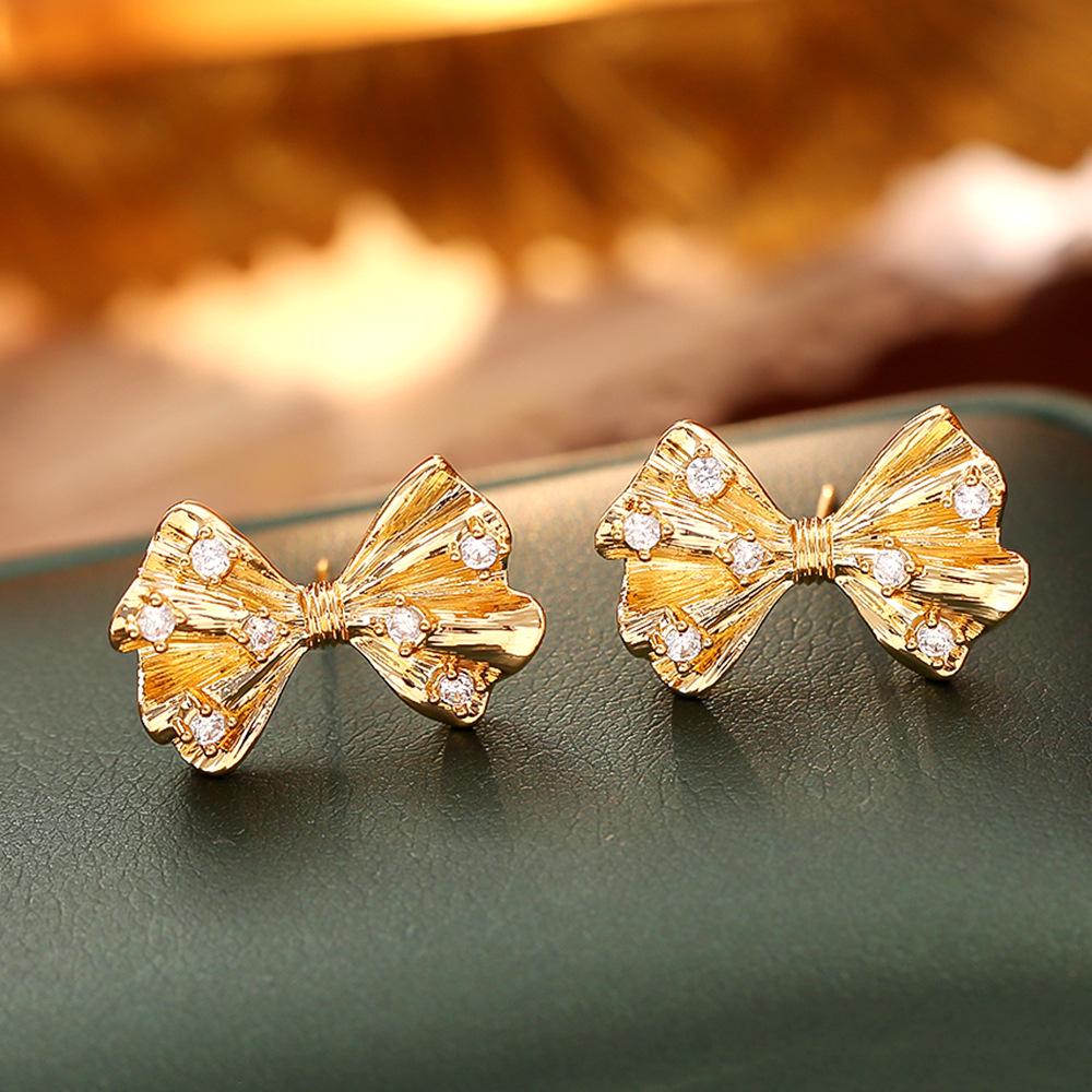 High-End Exquisite Zircon Bow Stud Earrings - Versatile and Popular Women's Fashion Jewelry