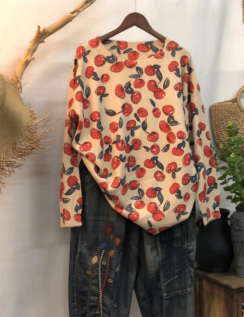 European cartoon animal print crew neck