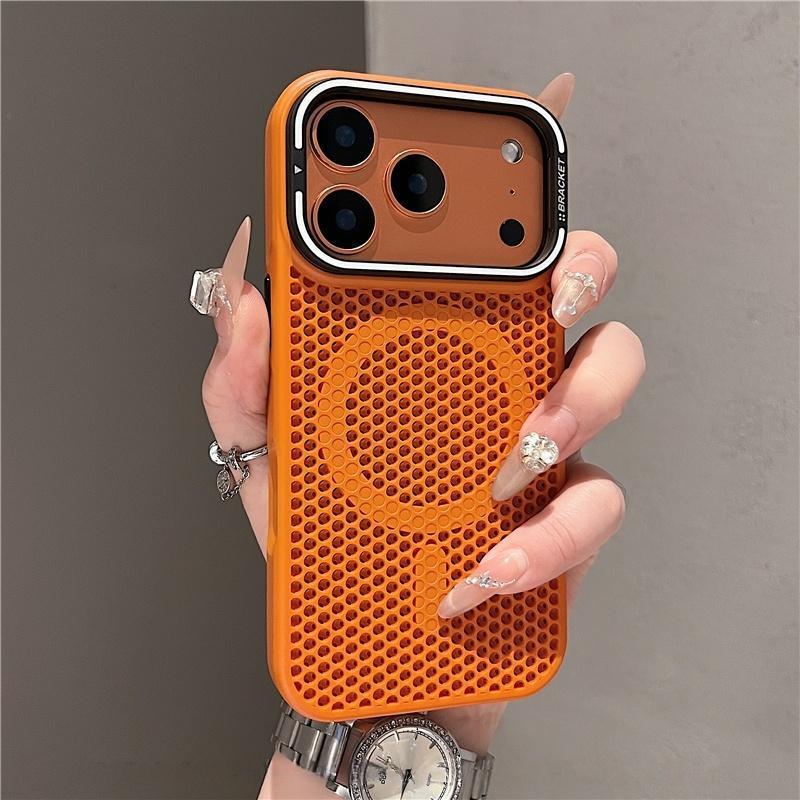 iPhone18PROMAX honeycomb mesh heat dissipation magnetic suction mobile phone case for Apple 17 lens holder protective case