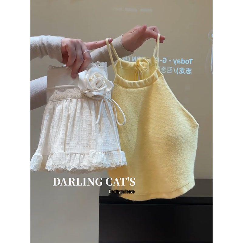 

Желтый дофаминовый хлопковый облегающий танктоп без рукавов с завязками на шее Small жёлтый