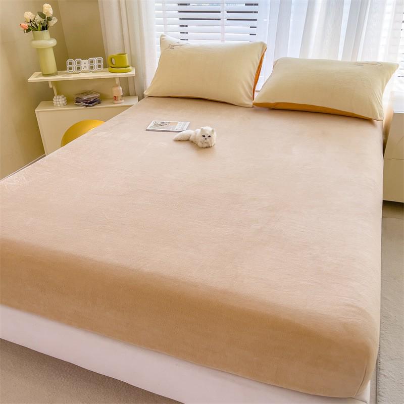 Autumn Winter Flannel Fitted Sheet: Non-slip Coral Fleece Bedspread & Mattress Cover