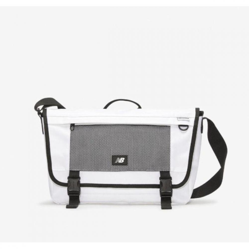 

New Balance Authentic Messenger Bag Nbgcess203 10 19 64 2.NBGCESS203 19/F