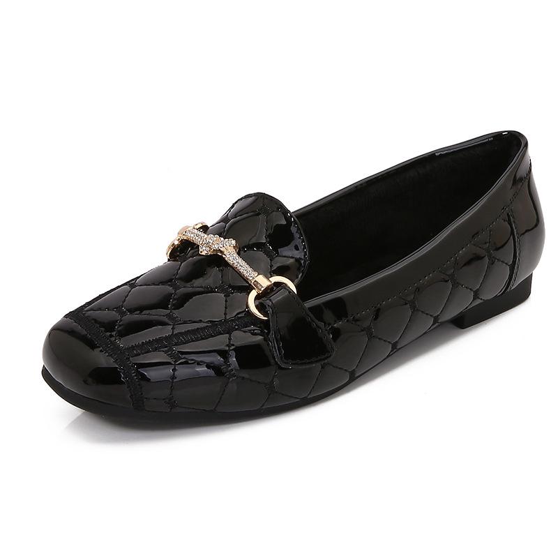 2026 Spring Women's Patent Leather Rhinestone Furry Loafers - Large Size, Velvet, Warm, Soft Sole