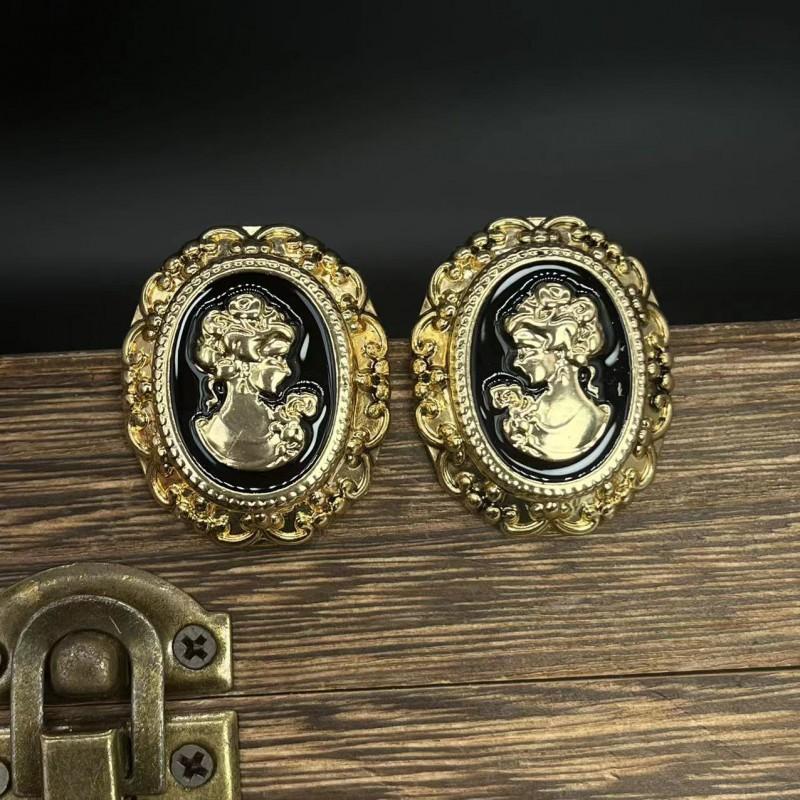 Vintage Cameo Court Style Earrings Matte Alloy Geometric Oval Studs Women