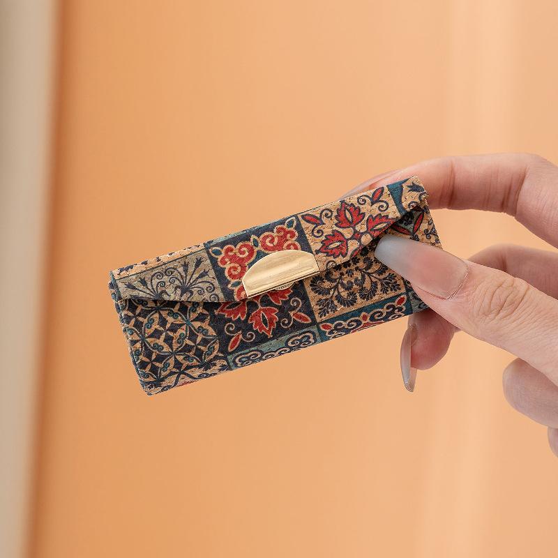 Retro-style Cork Lipstick Storage Box, Touch-up Mirror, Portable Mirror Mini Makeup Bag, Dirt-resistant Makeup Box