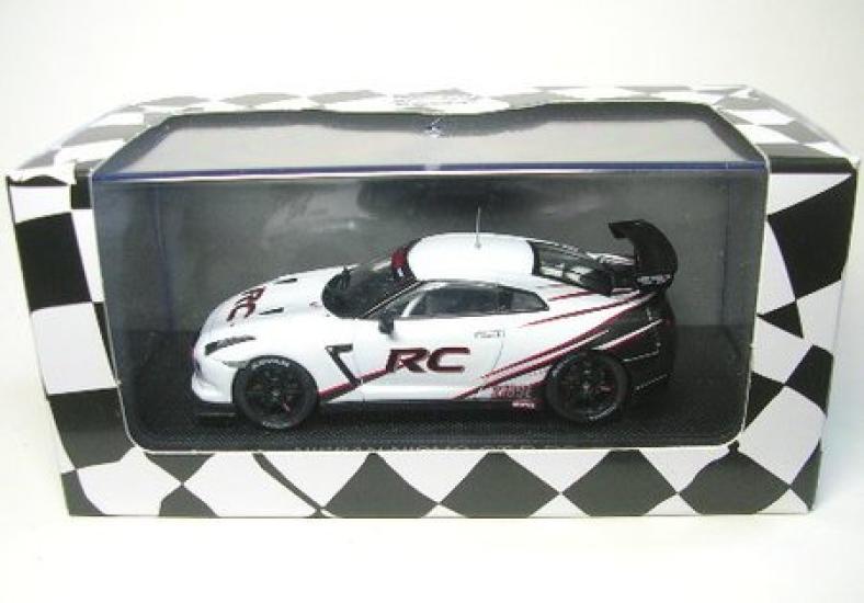 

EBRRO NISSAN NISMO RC Завершенный продукт 1/43 GT-R