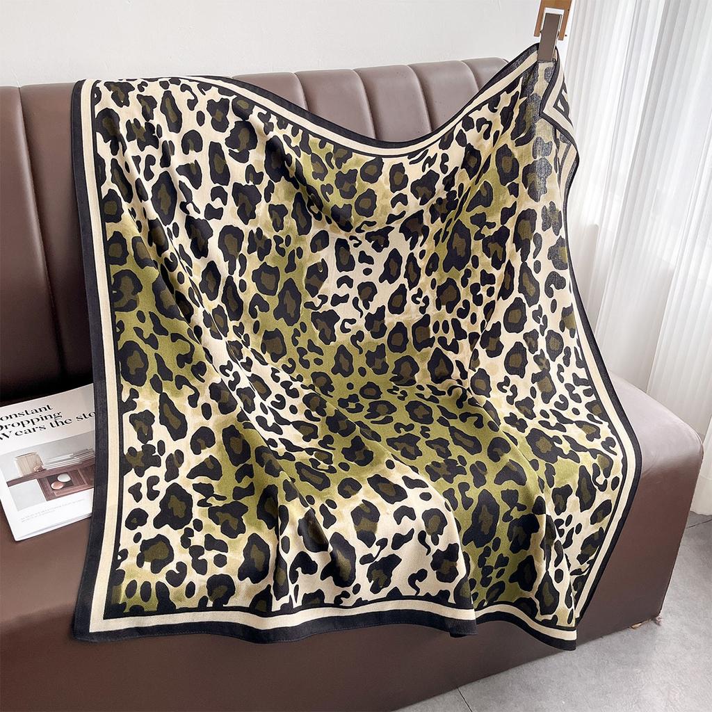 Luxury 90*90Cm Square Scarf For Women Elegant Ladies Hijab Leopard Neckerchief Soft Stain Imitation Silk Scarves Length Shawl